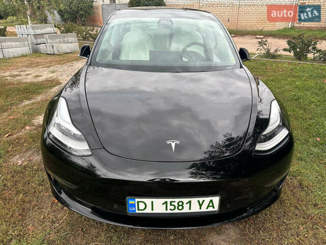 Черный Тесла Модель 3, объемом двигателя 0 л и пробегом 102 тыс. км за 20200 $, фото 1 на Automoto.ua