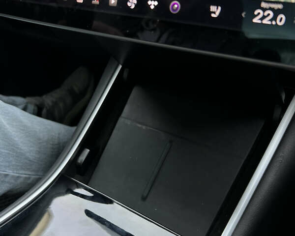 Чорний Тесла Модель 3, об'ємом двигуна 0 л та пробігом 165 тис. км за 17400 $, фото 36 на Automoto.ua