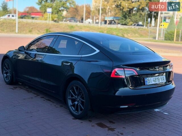 Чорний Тесла Модель 3, об'ємом двигуна 0 л та пробігом 197 тис. км за 16500 $, фото 6 на Automoto.ua