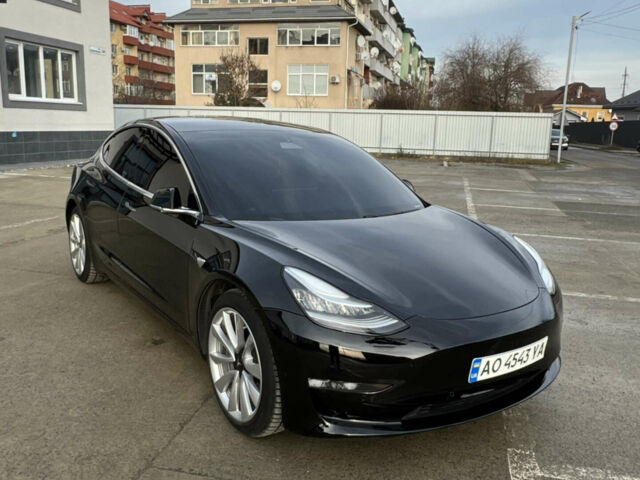 Черный Тесла Модель 3, объемом двигателя 0 л и пробегом 175 тыс. км за 16900 $, фото 2 на Automoto.ua