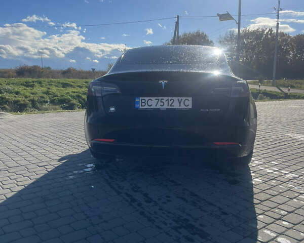Чорний Тесла Модель 3, об'ємом двигуна 0 л та пробігом 180 тис. км за 18000 $, фото 4 на Automoto.ua