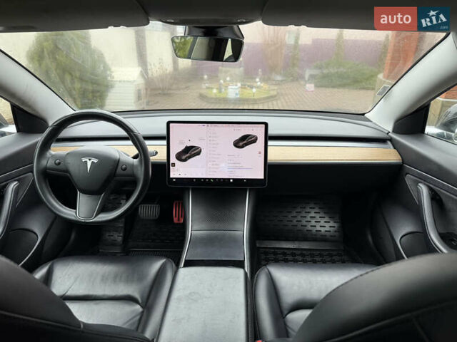 Чорний Тесла Модель 3, об'ємом двигуна 0 л та пробігом 173 тис. км за 20000 $, фото 26 на Automoto.ua