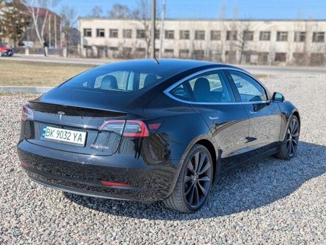 Чорний Тесла Модель 3, об'ємом двигуна 0 л та пробігом 150 тис. км за 17000 $, фото 2 на Automoto.ua