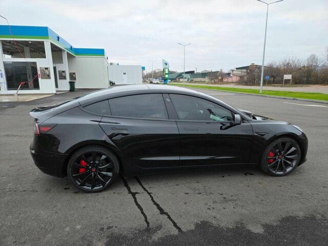 Чорний Тесла Модель 3, об'ємом двигуна 0 л та пробігом 91 тис. км за 20900 $, фото 2 на Automoto.ua