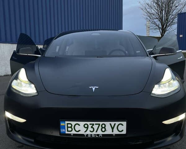 Чорний Тесла Модель 3, об'ємом двигуна 0 л та пробігом 103 тис. км за 19000 $, фото 23 на Automoto.ua