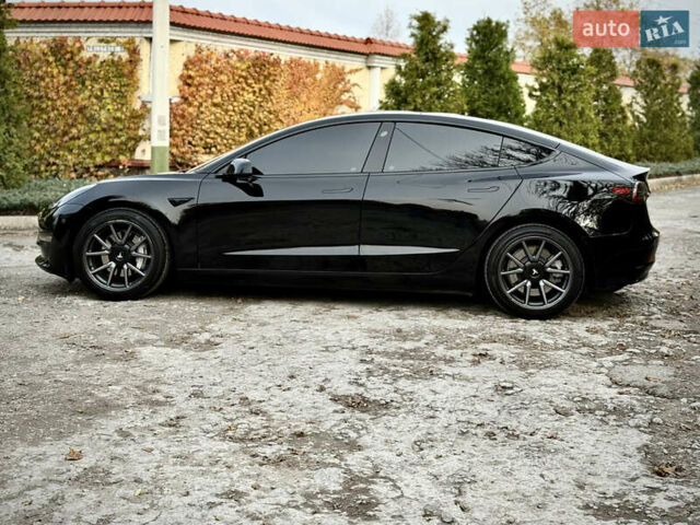 Чорний Тесла Модель 3, об'ємом двигуна 0 л та пробігом 100 тис. км за 15500 $, фото 12 на Automoto.ua