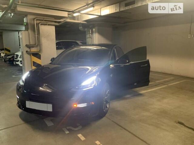 Черный Тесла Модель 3, объемом двигателя 0 л и пробегом 34 тыс. км за 28500 $, фото 46 на Automoto.ua