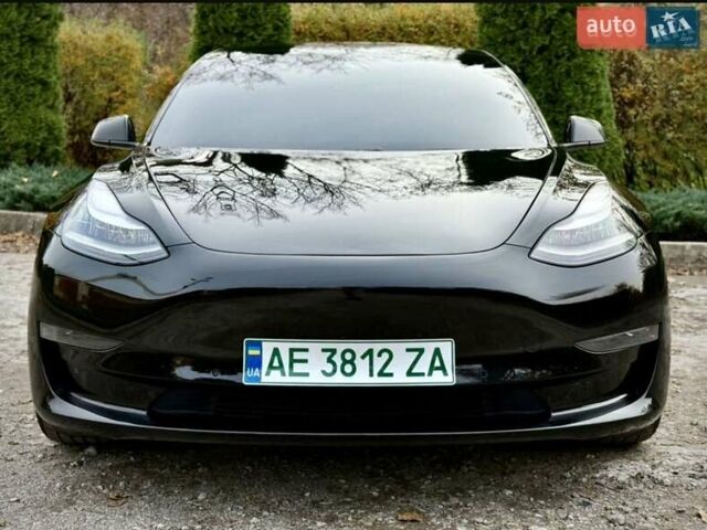 Черный Тесла Модель 3, объемом двигателя 0 л и пробегом 110 тыс. км за 16500 $, фото 16 на Automoto.ua