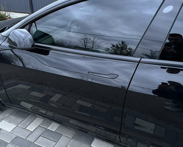Чорний Тесла Модель 3, об'ємом двигуна 0 л та пробігом 47 тис. км за 17300 $, фото 11 на Automoto.ua