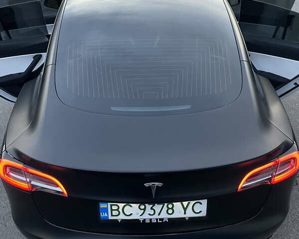 Чорний Тесла Модель 3, об'ємом двигуна 0 л та пробігом 103 тис. км за 19000 $, фото 30 на Automoto.ua