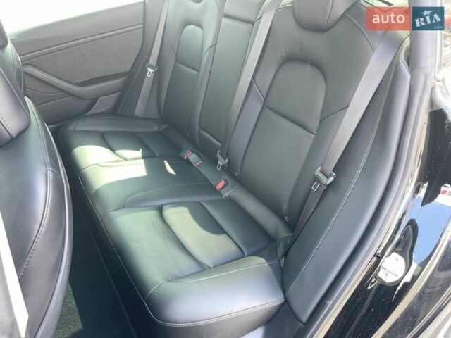 Черный Тесла Модель 3, объемом двигателя 0 л и пробегом 34 тыс. км за 25000 $, фото 13 на Automoto.ua