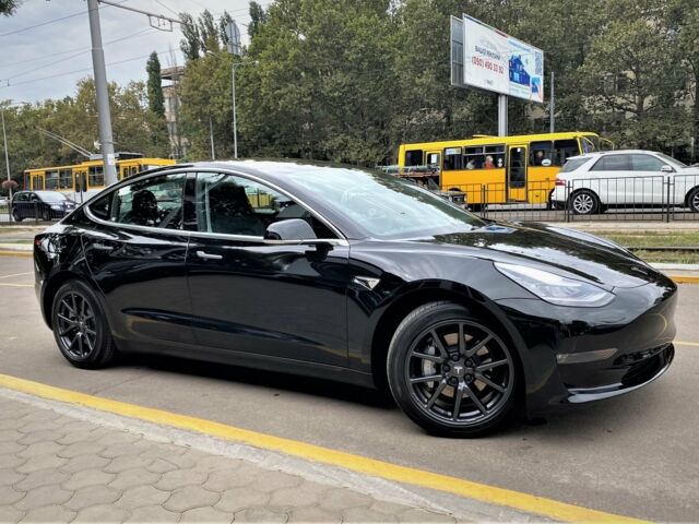 Чорний Тесла Модель 3, об'ємом двигуна 0 л та пробігом 6 тис. км за 41000 $, фото 10 на Automoto.ua