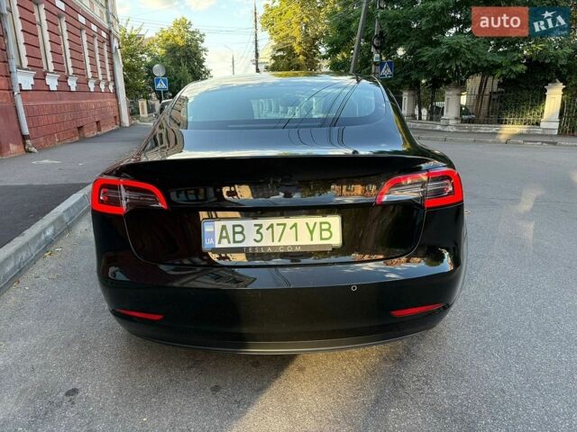 Черный Тесла Модель 3, объемом двигателя 0 л и пробегом 82 тыс. км за 17300 $, фото 4 на Automoto.ua