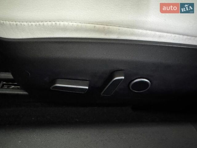 Черный Тесла Модель 3, объемом двигателя 0 л и пробегом 70 тыс. км за 18990 $, фото 24 на Automoto.ua