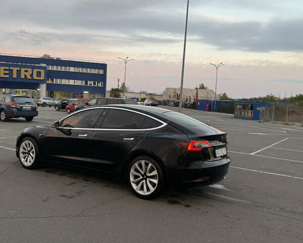 Тесла Модель 3 2020 в Киеве на Automoto.ua Черный Тесла Модель 3, объемом двигателя 0 л и пробегом 381 тыс. км за 14000 $, фото 17 на Automoto.ua