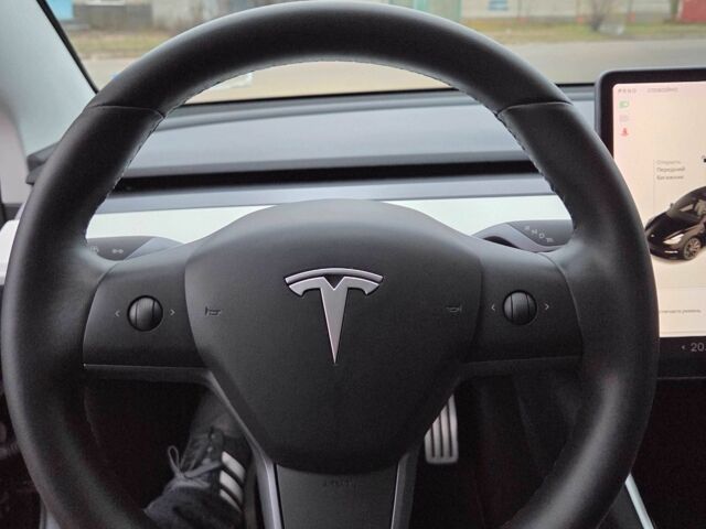 Чорний Тесла Модель 3, об'ємом двигуна 0 л та пробігом 91 тис. км за 20900 $, фото 13 на Automoto.ua