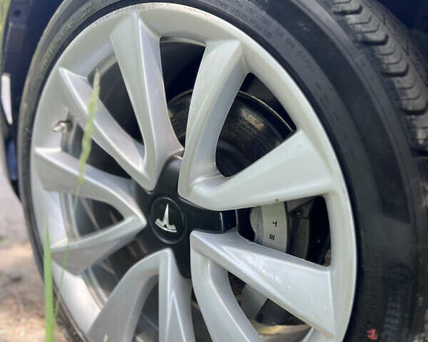 Тесла Модель 3 2020 у Івано-Франківську на Automoto.ua Чорний Тесла Модель 3, об'ємом двигуна 0 л та пробігом 25 тис. км за 18850 $, фото 23 на Automoto.ua