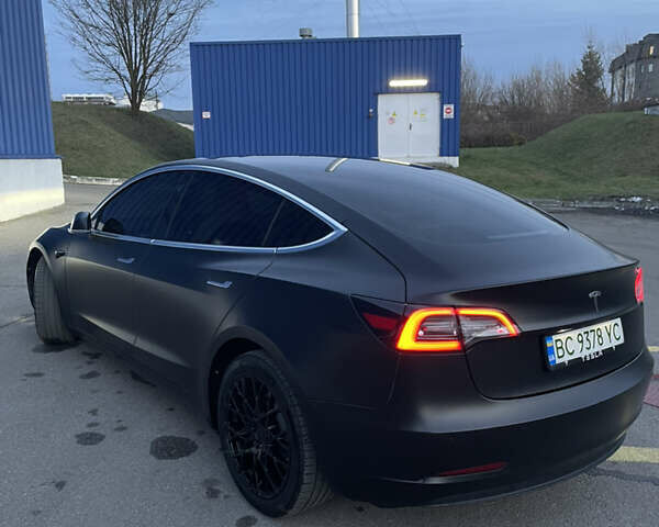 Чорний Тесла Модель 3, об'ємом двигуна 0 л та пробігом 103 тис. км за 19000 $, фото 70 на Automoto.ua