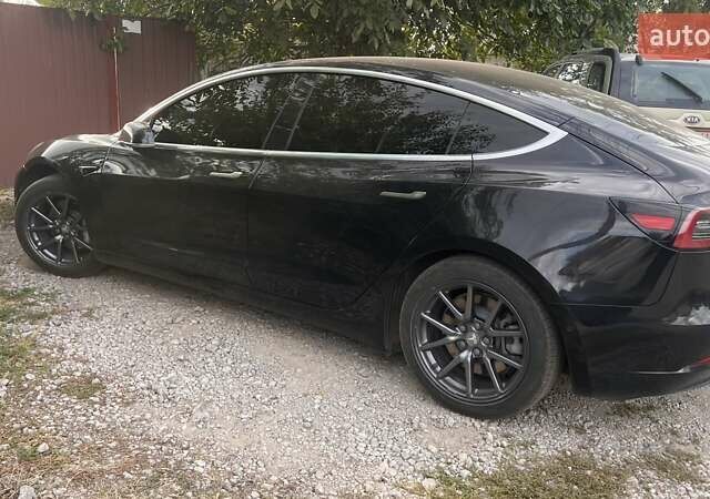Черный Тесла Модель 3, объемом двигателя 0 л и пробегом 71 тыс. км за 18200 $, фото 14 на Automoto.ua