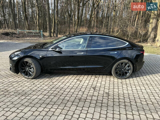Черный Тесла Модель 3, объемом двигателя 0 л и пробегом 107 тыс. км за 16300 $, фото 2 на Automoto.ua
