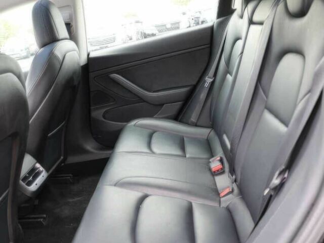 Тесла Модель 3 2020 у Києві на Automoto.ua Чорний Тесла Модель 3, об'ємом двигуна 0 л та пробігом 36 тис. км за 11700 $, фото 10 на Automoto.ua