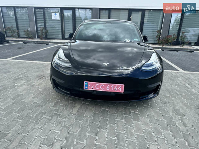 Черный Тесла Модель 3, объемом двигателя 0 л и пробегом 117 тыс. км за 18300 $, фото 1 на Automoto.ua