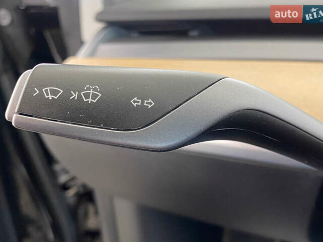 Тесла Модель 3 2020 в Львове на Automoto.ua Черный Тесла Модель 3, объемом двигателя 0 л и пробегом 50 тыс. км за 21950 $, фото 10 на Automoto.ua