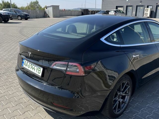 Чорний Тесла Модель 3, об'ємом двигуна 0 л та пробігом 130 тис. км за 15999 $, фото 3 на Automoto.ua