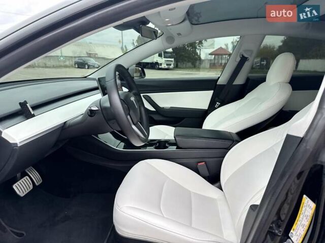 Тесла Модель 3 2020 у Києві на Automoto.ua Чорний Тесла Модель 3, об'ємом двигуна 0 л та пробігом 158 тис. км за 19599 $, фото 7 на Automoto.ua
