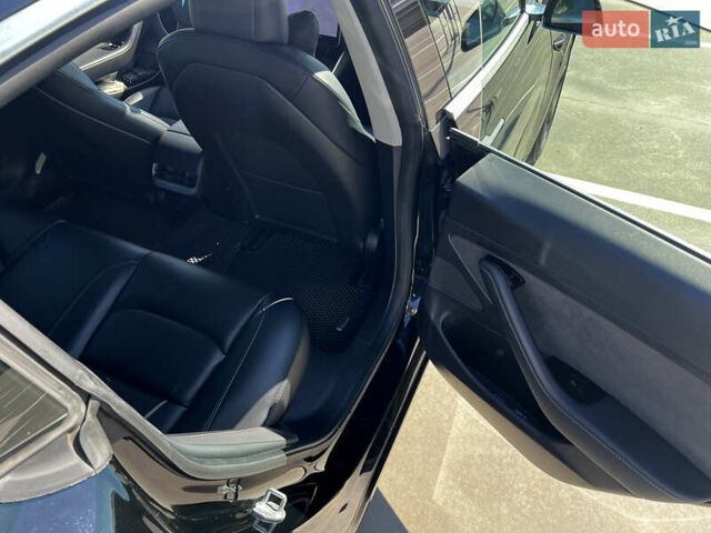 Черный Тесла Модель 3, объемом двигателя 0 л и пробегом 120 тыс. км за 17000 $, фото 24 на Automoto.ua
