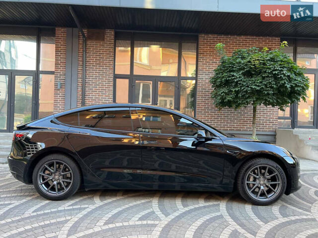 Черный Тесла Модель 3, объемом двигателя 0 л и пробегом 57 тыс. км за 17400 $, фото 8 на Automoto.ua