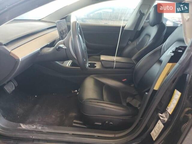 Чорний Тесла Модель 3, об'ємом двигуна 0 л та пробігом 142 тис. км за 7400 $, фото 6 на Automoto.ua