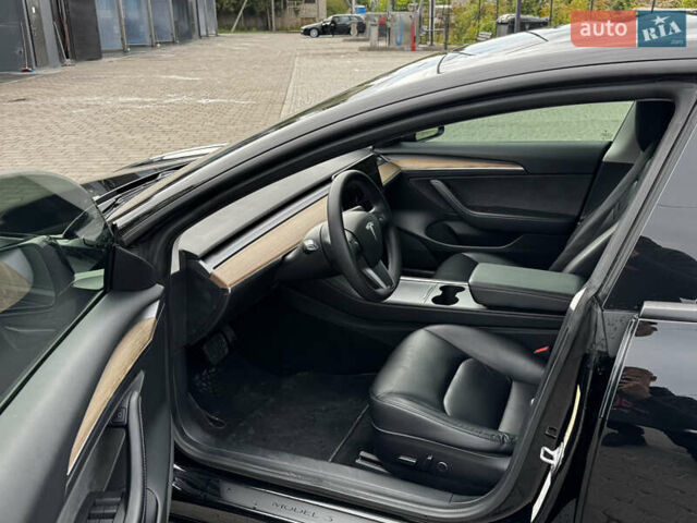 Черный Тесла Модель 3, объемом двигателя 0 л и пробегом 110 тыс. км за 21400 $, фото 14 на Automoto.ua