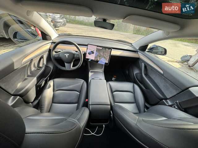 Тесла Модель 3 2021 у Львові на Automoto.ua Чорний Тесла Модель 3, об'ємом двигуна 0 л та пробігом 60 тис. км за 19000 $, фото 20 на Automoto.ua
