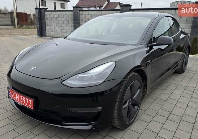 Чорний Тесла Модель 3, об'ємом двигуна 0 л та пробігом 152 тис. км за 21999 $, фото 1 на Automoto.ua