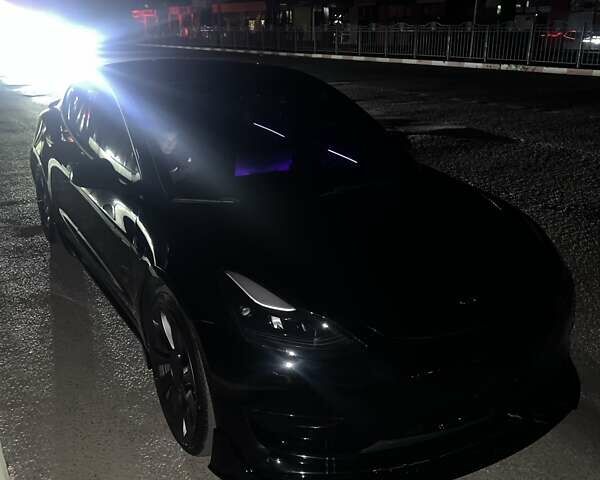 Чорний Тесла Модель 3, об'ємом двигуна 0 л та пробігом 37 тис. км за 29900 $, фото 19 на Automoto.ua