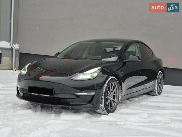 Черный Тесла Модель 3, объемом двигателя 0 л и пробегом 65 тыс. км за 24999 $, фото 1 на Automoto.ua