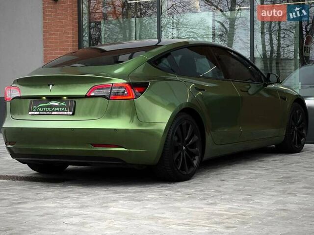 Тесла Модель 3 2021 у Києві на Automoto.ua Чорний Тесла Модель 3, об'ємом двигуна 0 л та пробігом 40 тис. км за 22990 $, фото 10 на Automoto.ua