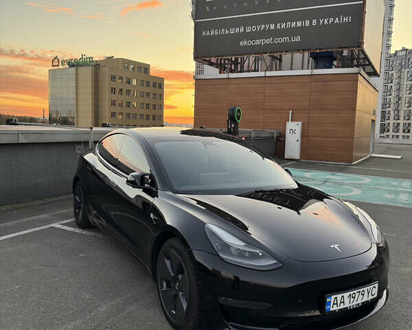 Черный Тесла Модель 3, объемом двигателя 0 л и пробегом 90 тыс. км за 24000 $, фото 5 на Automoto.ua
