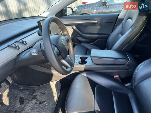 Тесла Модель 3 2021 у Буче на Automoto.ua Чорний Тесла Модель 3, об'ємом двигуна 0 л та пробігом 85 тис. км за 18500 $, фото 6 на Automoto.ua