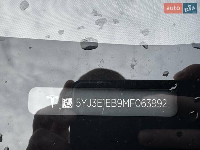 Черный Тесла Модель 3, объемом двигателя 0 л и пробегом 110 тыс. км за 18500 $, фото 13 на Automoto.ua