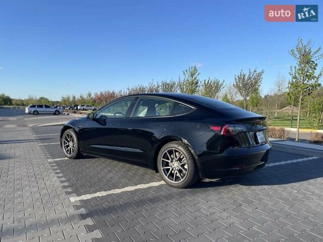Чорний Тесла Модель 3, об'ємом двигуна 0 л та пробігом 79 тис. км за 22900 $, фото 8 на Automoto.ua
