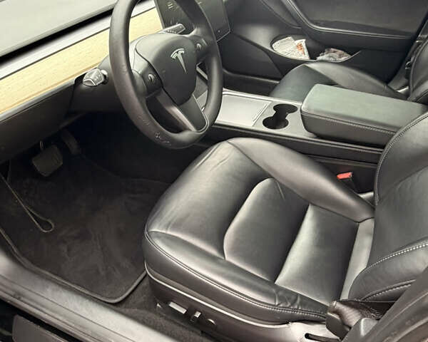 Чорний Тесла Модель 3, об'ємом двигуна 0 л та пробігом 88 тис. км за 21000 $, фото 16 на Automoto.ua