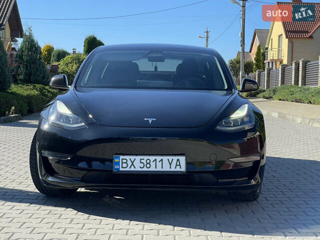 Черный Тесла Модель 3, объемом двигателя 0 л и пробегом 68 тыс. км за 22300 $, фото 34 на Automoto.ua