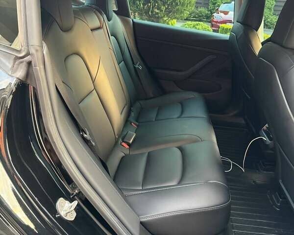 Чорний Тесла Модель 3, об'ємом двигуна 0 л та пробігом 152 тис. км за 18300 $, фото 10 на Automoto.ua