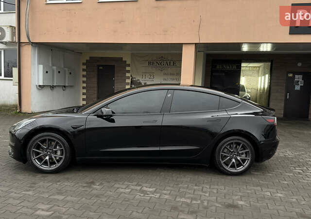 Черный Тесла Модель 3, объемом двигателя 0 л и пробегом 247 тыс. км за 13700 $, фото 10 на Automoto.ua