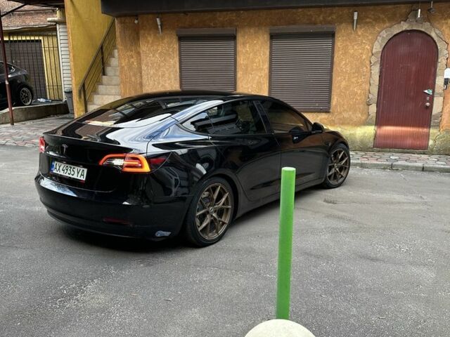 Чорний Тесла Модель 3, об'ємом двигуна 0 л та пробігом 59 тис. км за 17600 $, фото 3 на Automoto.ua