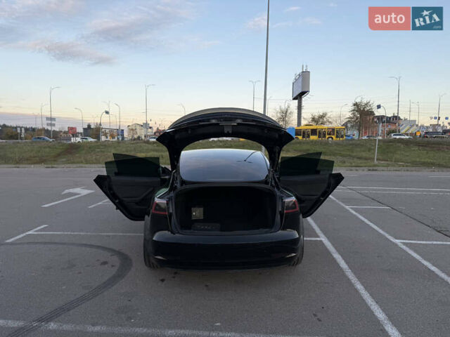 Тесла Модель 3 2021 у Києві на Automoto.ua Чорний Тесла Модель 3, об'ємом двигуна 0 л та пробігом 57 тис. км за 22000 $, фото 10 на Automoto.ua