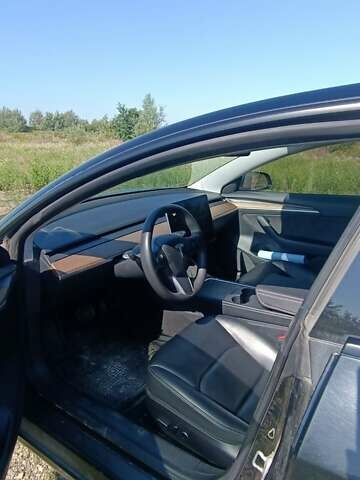 Чорний Тесла Модель 3, об'ємом двигуна 0 л та пробігом 315 тис. км за 18000 $, фото 2 на Automoto.ua