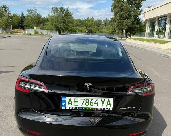Черный Тесла Модель 3, объемом двигателя 0 л и пробегом 136 тыс. км за 21200 $, фото 4 на Automoto.ua